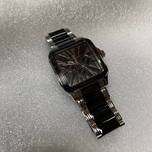 NEW Joseph Abboud Men's Two-Tone Square Face Watch - Picture 4 of 6